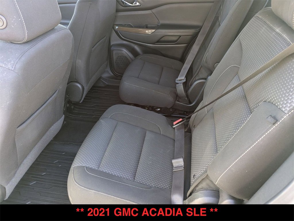 Used 2021 GMC Acadia SLE w/ Driver Convenience Package image 3