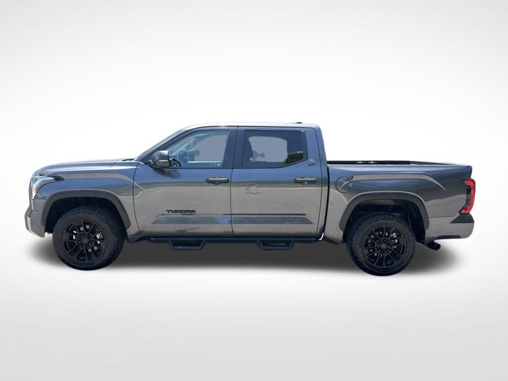Used 2024 Toyota Tundra SR5 w/ SR5 Convenience Package AWD/4WD image 8