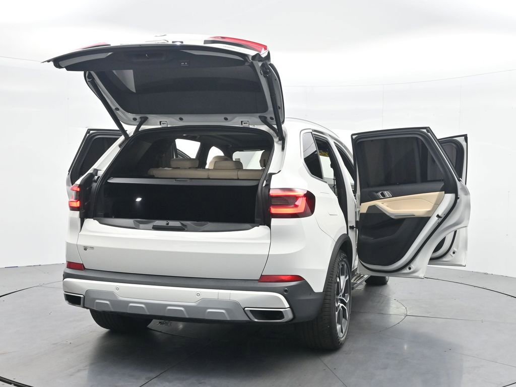 Used 2022 BMW X5 sDrive40i RWD image 44