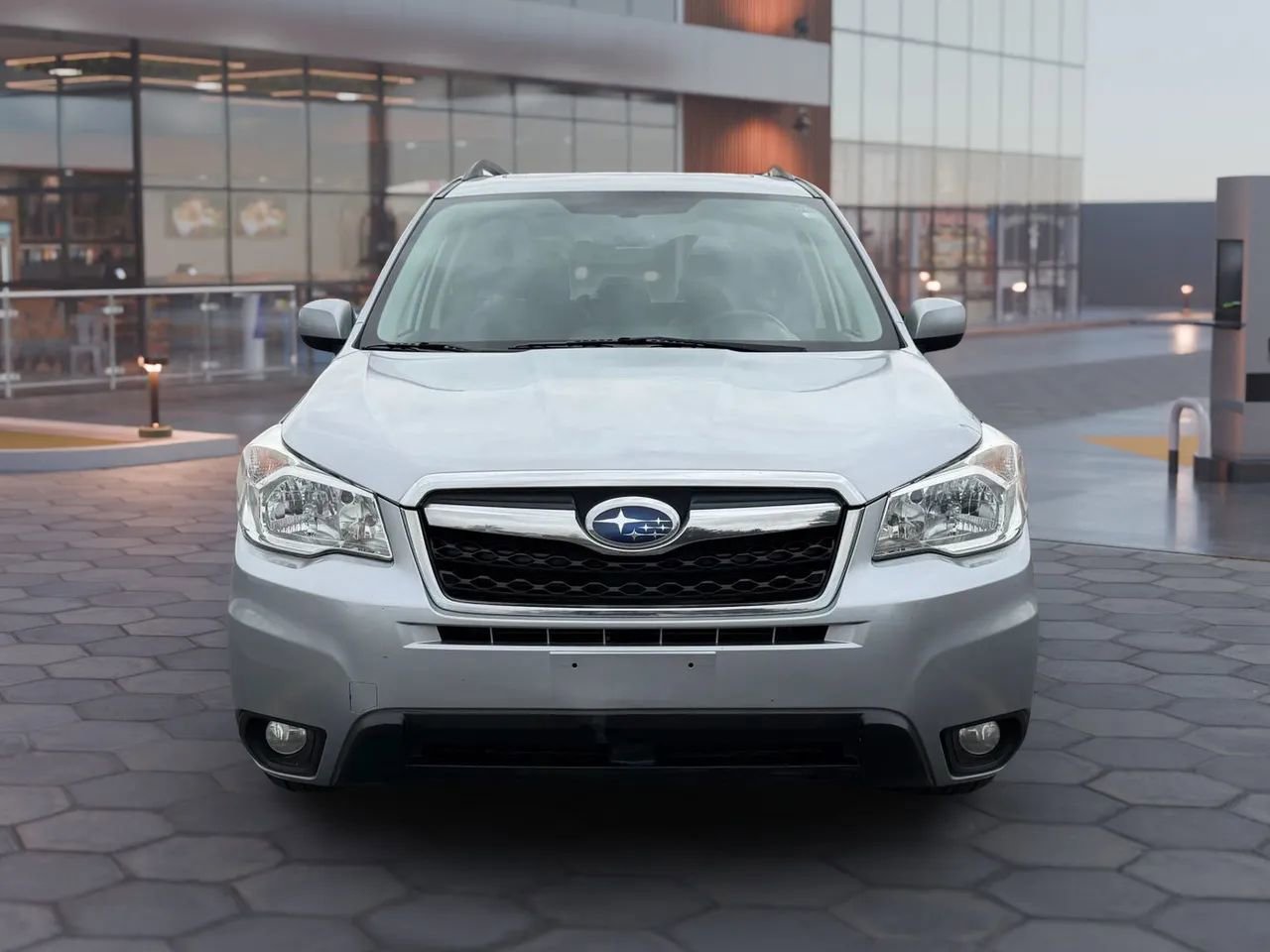 Used 2014 Subaru Forester 2.5i Limited image 2