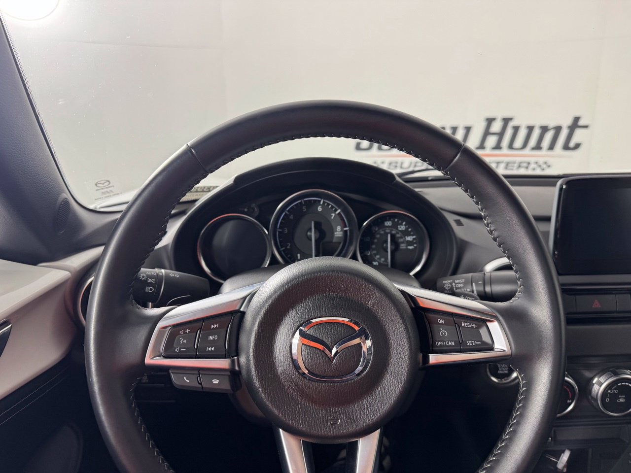 Used 2021 MAZDA MX-5 Miata RF Grand Touring RWD image 13