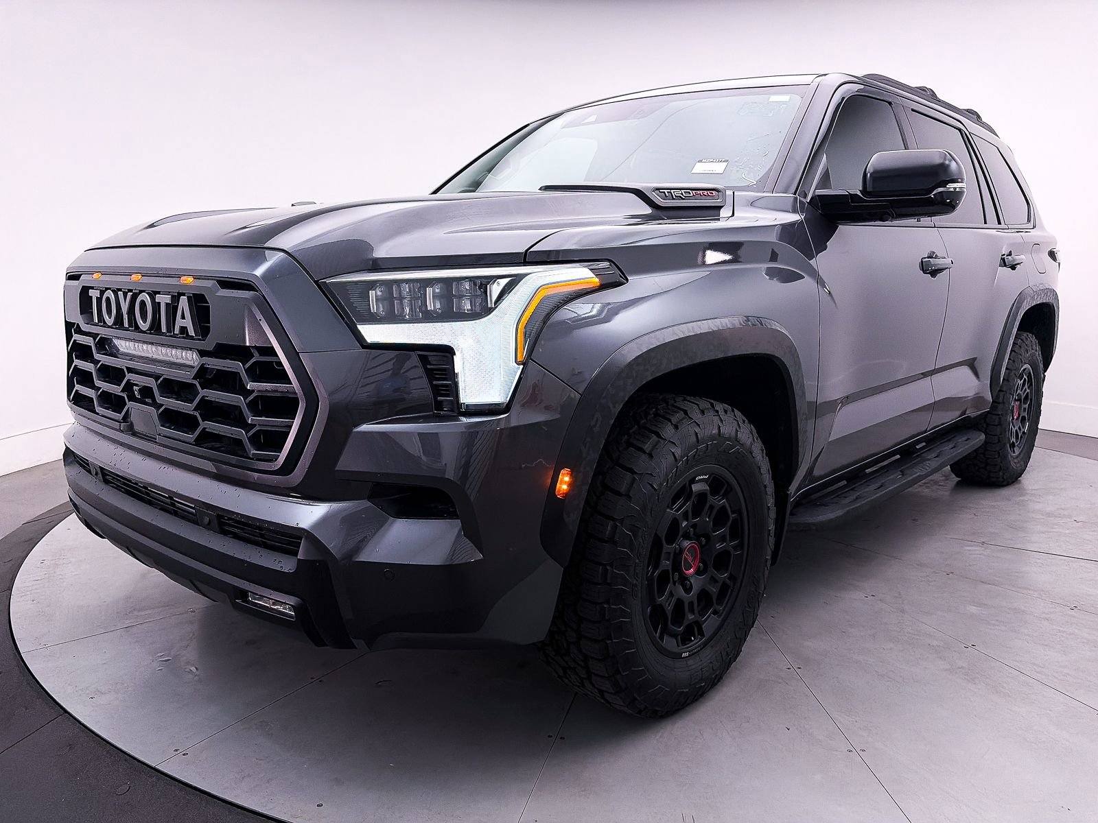 Used 2023 Toyota Sequoia TRD Pro AWD/4WD image 11