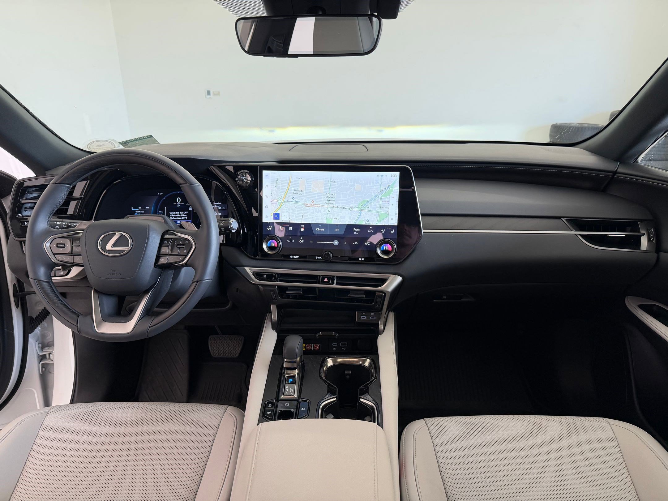 Used 2025 Lexus RX 350h w/ Convenience Package image 16