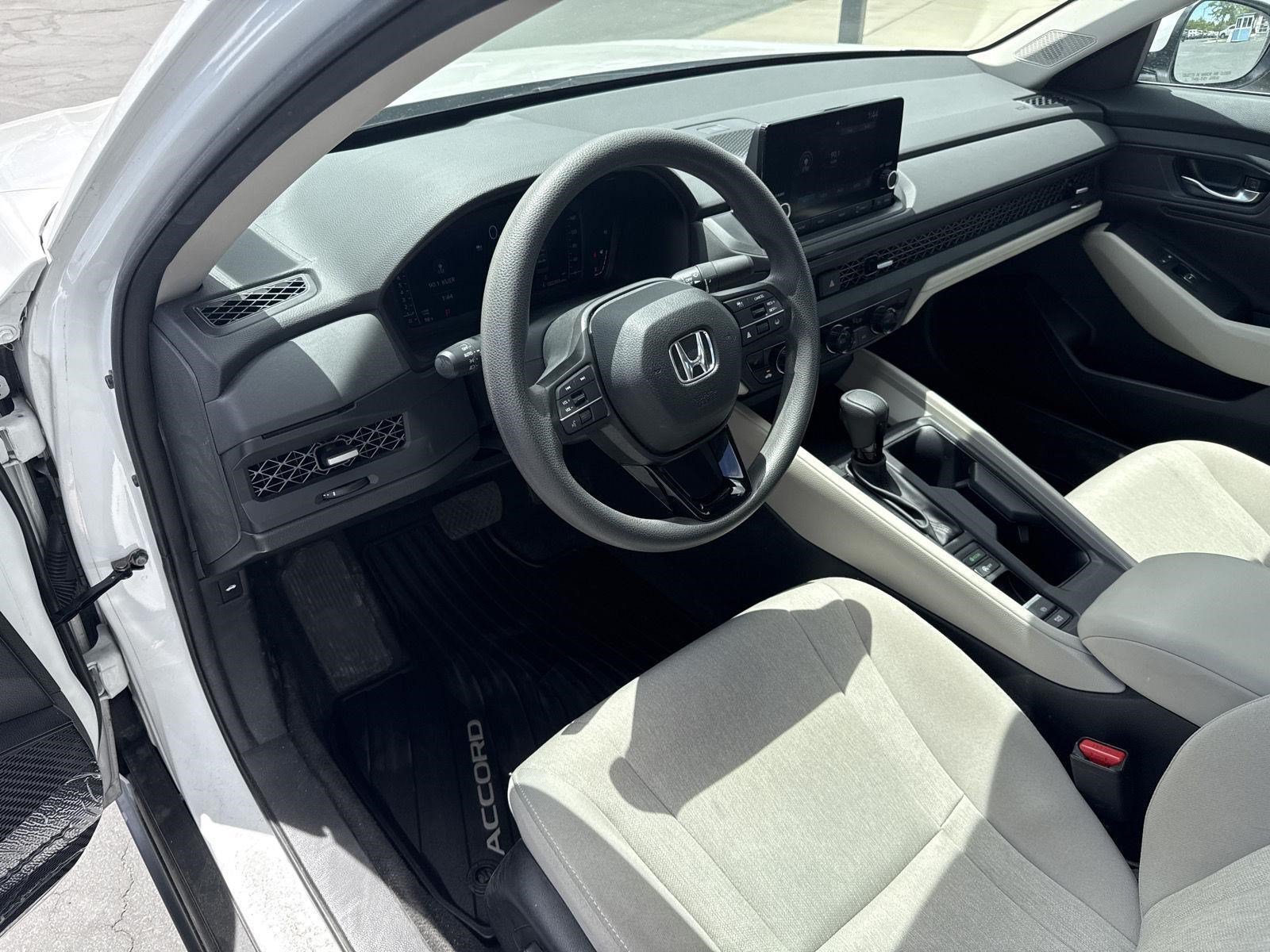 Certified 2023 Honda Accord EX image 12