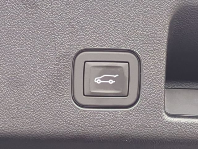 Certified 2026 Chevrolet Equinox EV LT AWD/4WD image 32