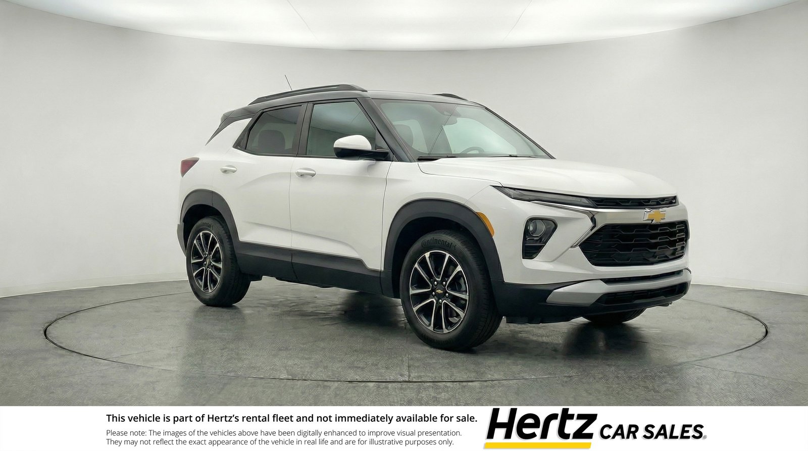 Used 2025 Chevrolet TrailBlazer LT image 1