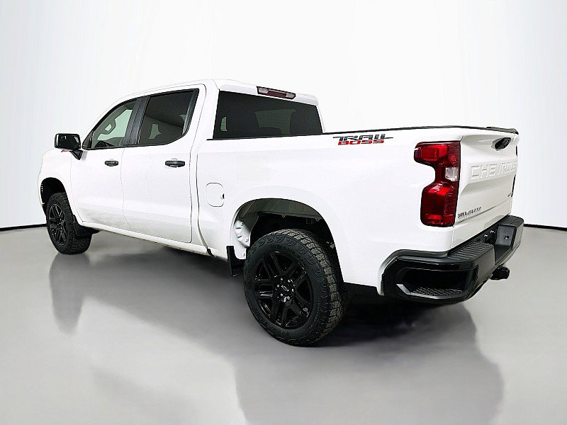 Used 2022 Chevrolet Silverado 1500 Custom Trail Boss AWD/4WD image 5