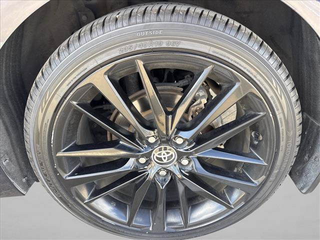 Used 2022 Toyota Camry XSE FWD image 19
