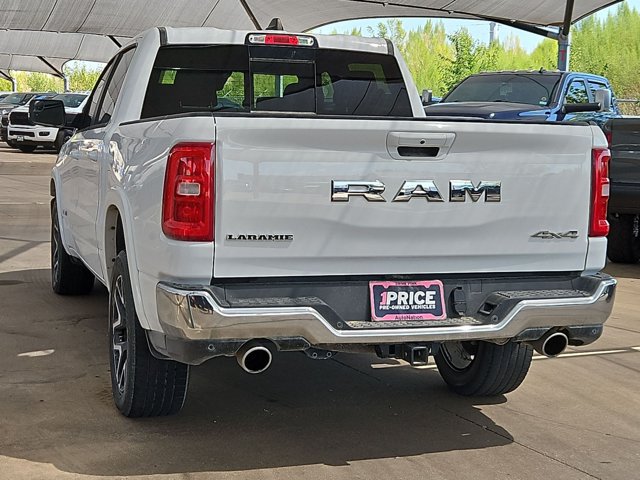 Used 2025 RAM 1500 Laramie AWD/4WD image 6