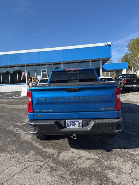Used 2022 Chevrolet Silverado 1500 ZR2 w/ Technology Package image 7