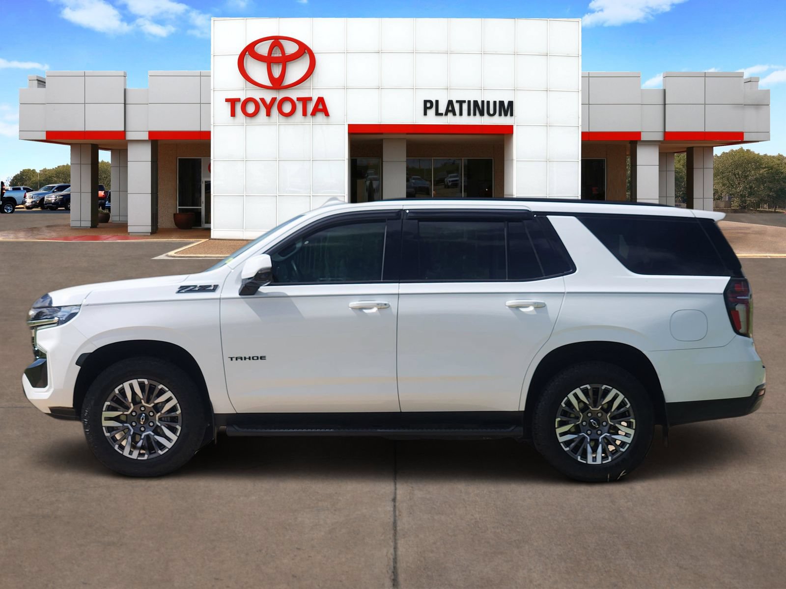 Used 2021 Chevrolet Tahoe Z71 w/ Z71 Off-Road Package AWD/4WD video 3