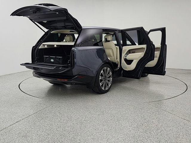 New 2026 Land Rover Range Rover SE AWD/4WD image 11