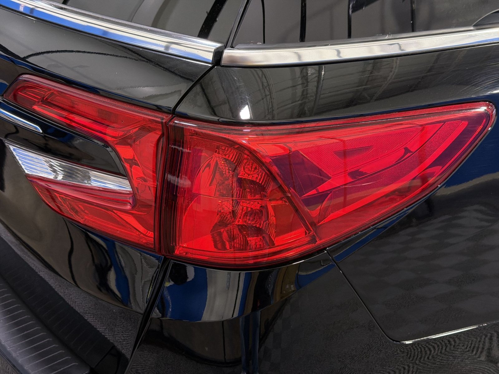 Used 2023 Honda Odyssey Touring image 16