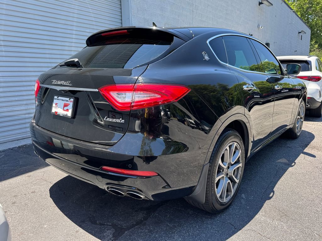 Used 2020 Maserati Levante S AWD/4WD image 8
