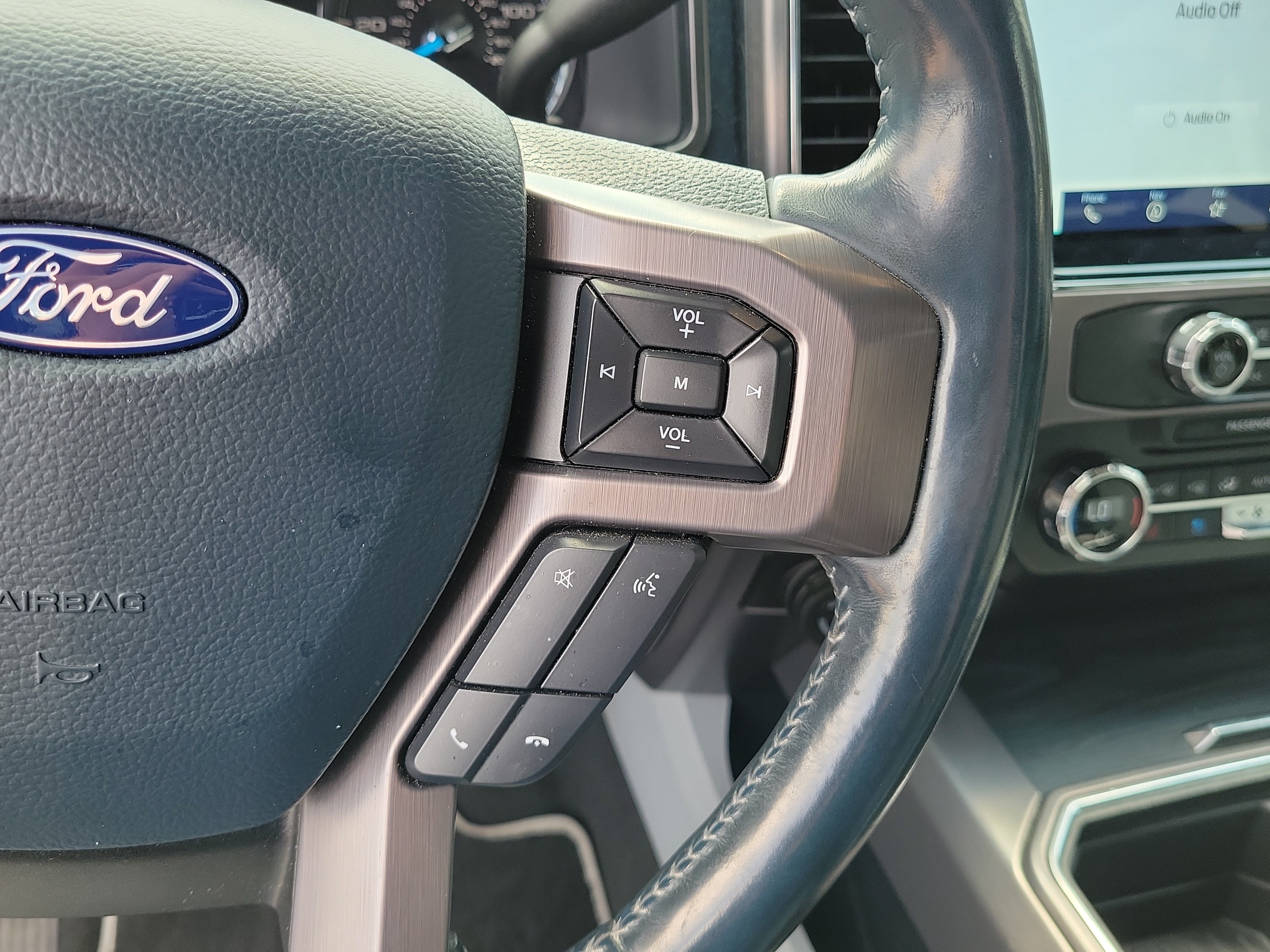 Used 2022 Ford F250 Limited AWD/4WD image 22