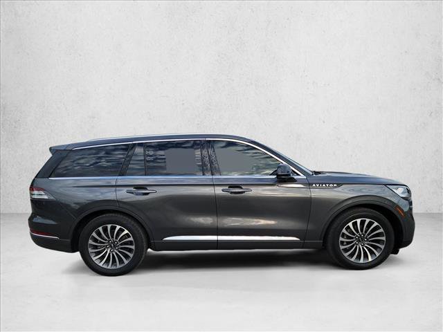 Used 2020 Lincoln Aviator Reserve w/ Elements Package Plus image 4