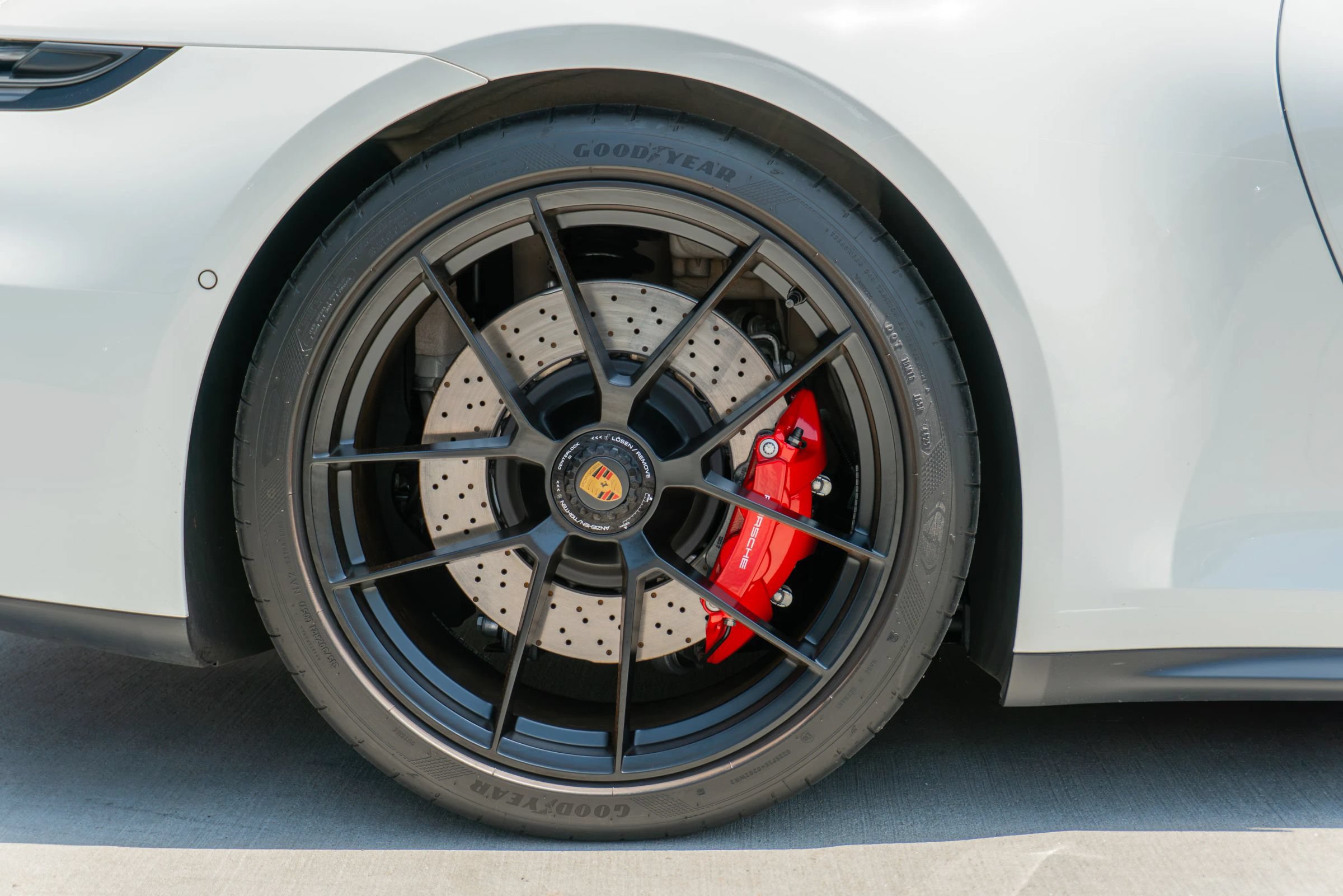 Used 2026 Porsche 911 GTS image 37