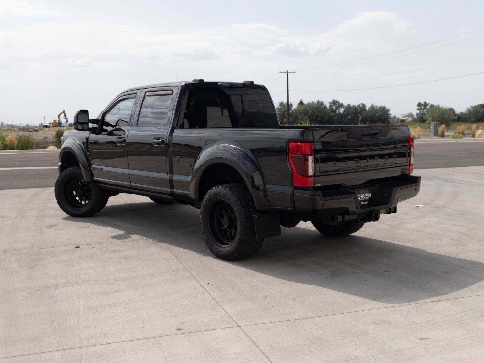 Used 2020 Ford F350 Limited AWD/4WD image 8