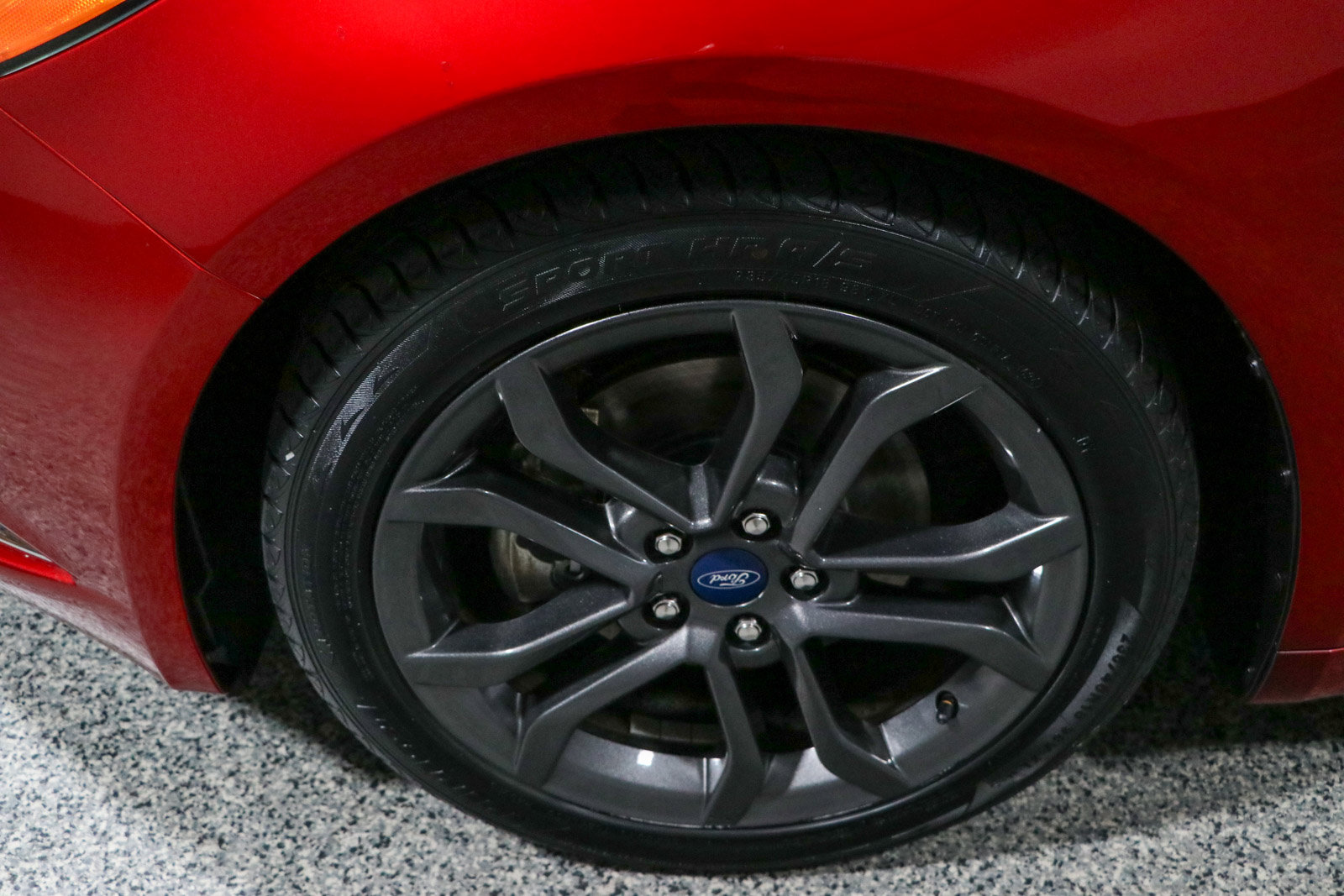 Used 2018 Ford Fusion SE w/ Equipment Group 201A FWD image 11