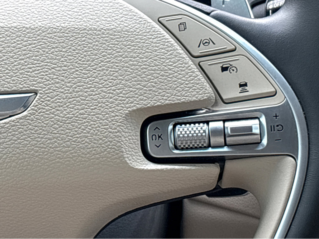 Used 2022 Genesis G80 2.5T w/ Prestige Package image 17