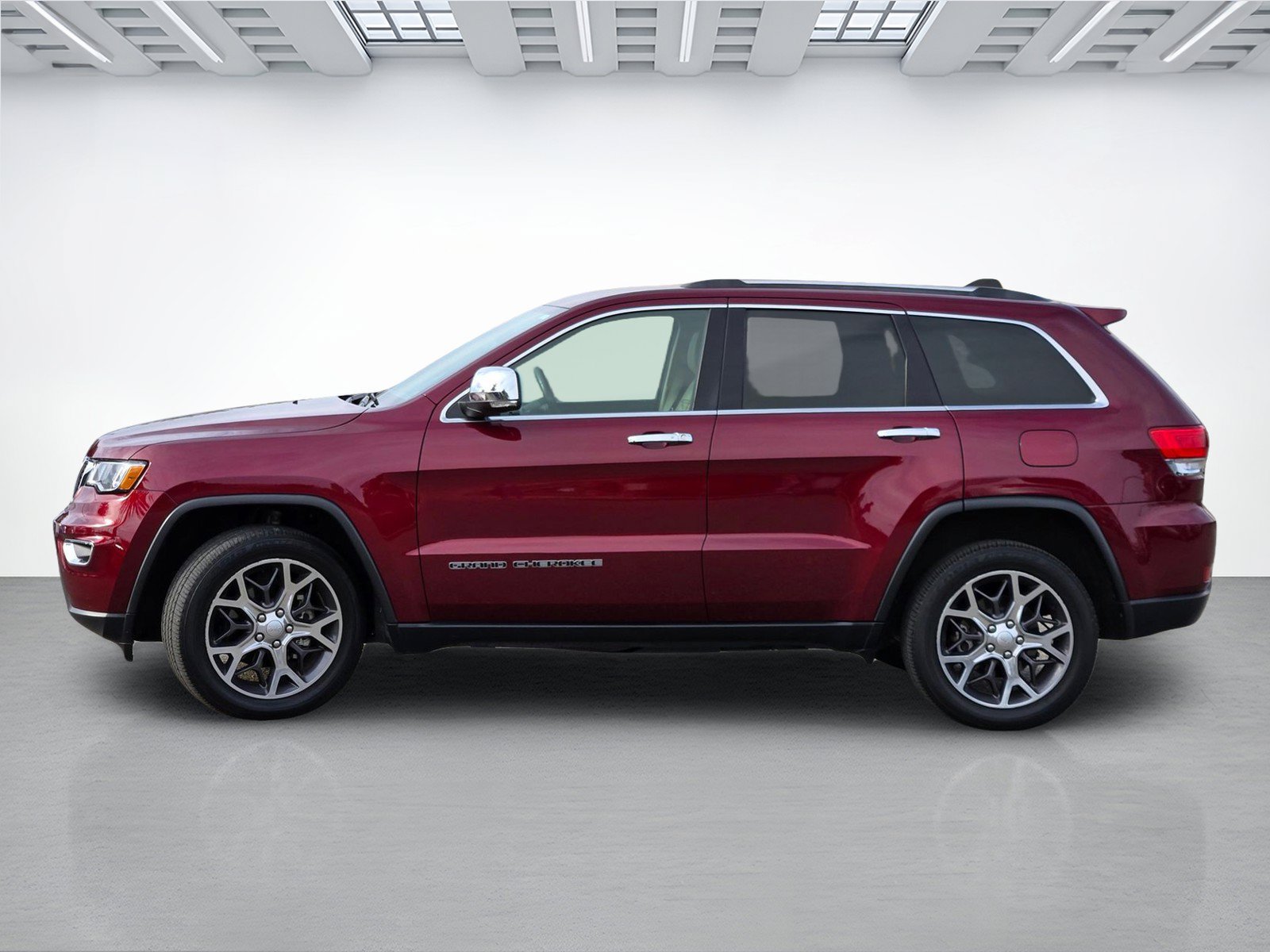 Used 2019 Jeep Grand Cherokee Limited AWD/4WD image 8