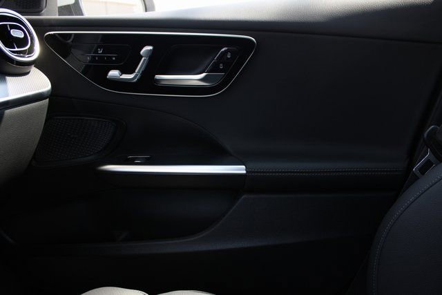 New 2025 Mercedes-Benz C 300 4MATIC Sedan image 29