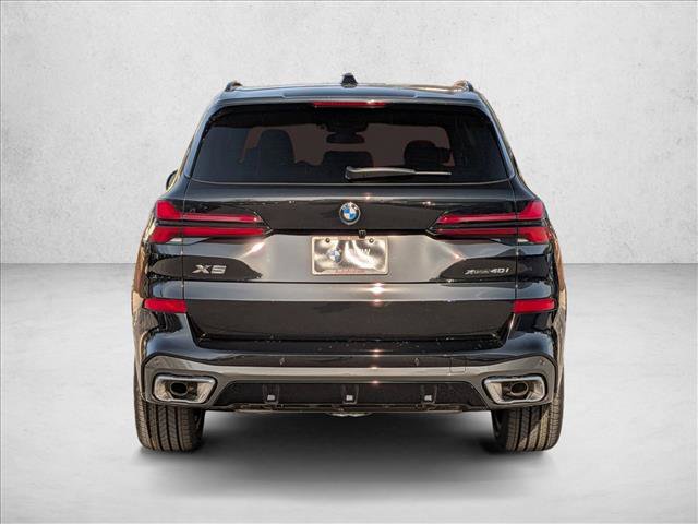 Used 2026 BMW X5 xDrive40i w/ M Sport Package AWD/4WD image 8