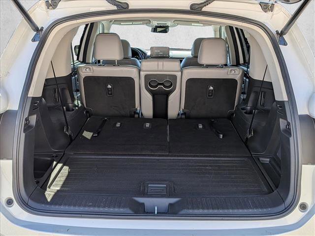 Used 2025 Honda Pilot EX-L image 6
