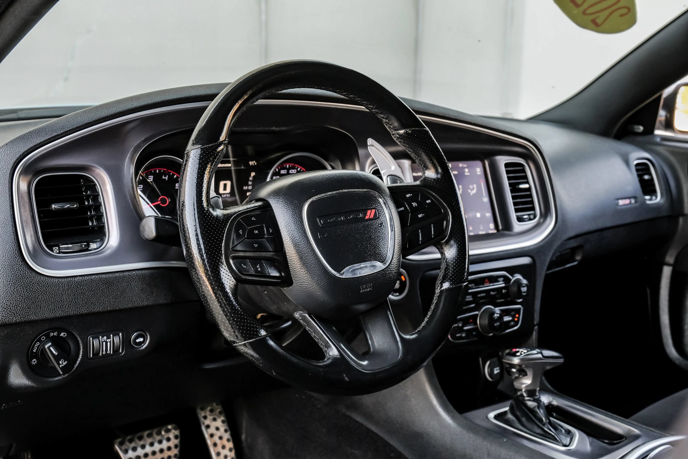 Used 2020 Dodge Charger Scat Pack w/ Navigation & Travel Group RWD image 22