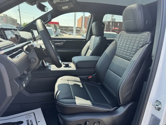 New 2025 GMC Sierra EV Denali image 12