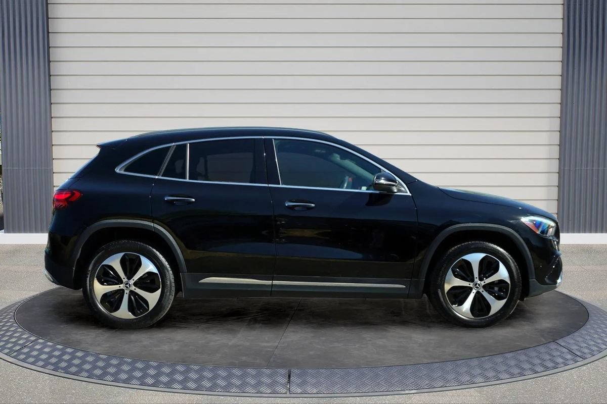 Used 2024 Mercedes-Benz GLA 250 image 8
