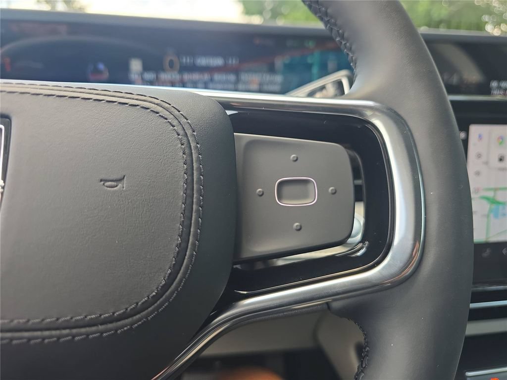 New 2026 Lincoln Nautilus Reserve AWD/4WD image 18
