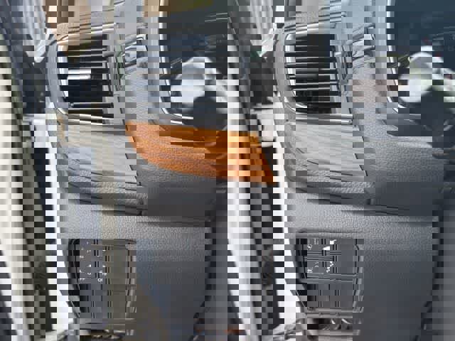 Used 2018 Honda CR-V EX-L image 10