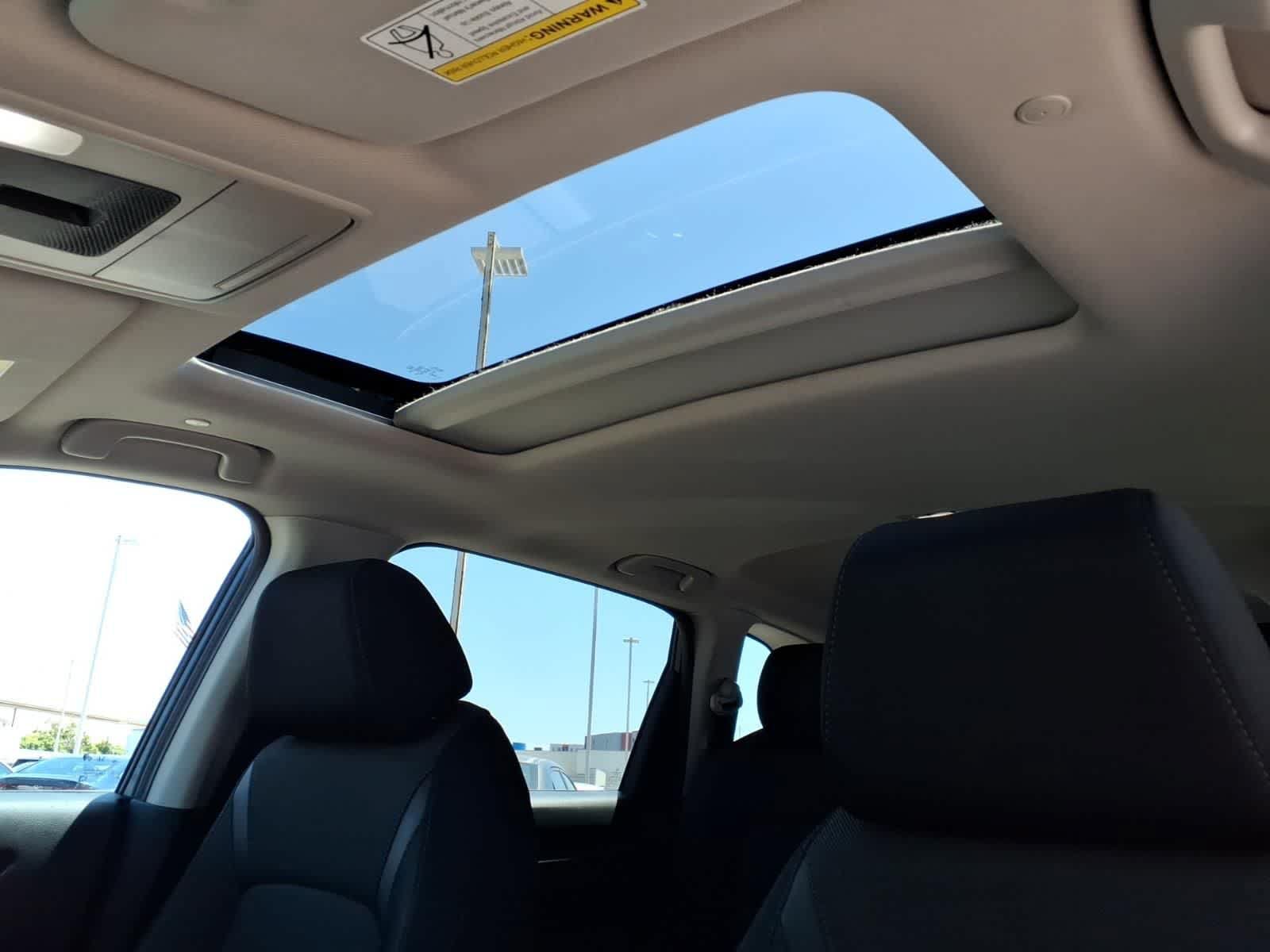 Used 2025 Honda CR-V EX image 15