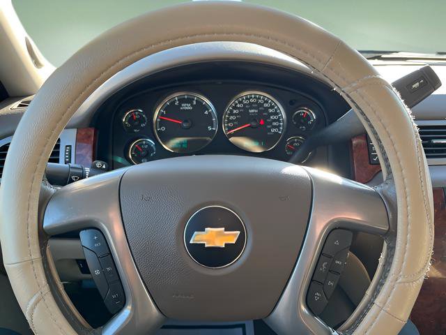 Used 2014 Chevrolet Silverado 2500 LTZ w/ LTZ Plus Package image 15