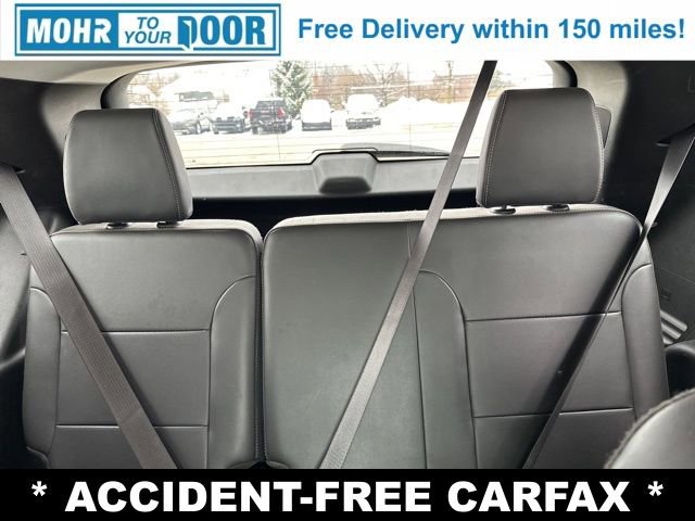 Used 2021 Chevrolet Traverse LT w/ LT Premium Package image 35