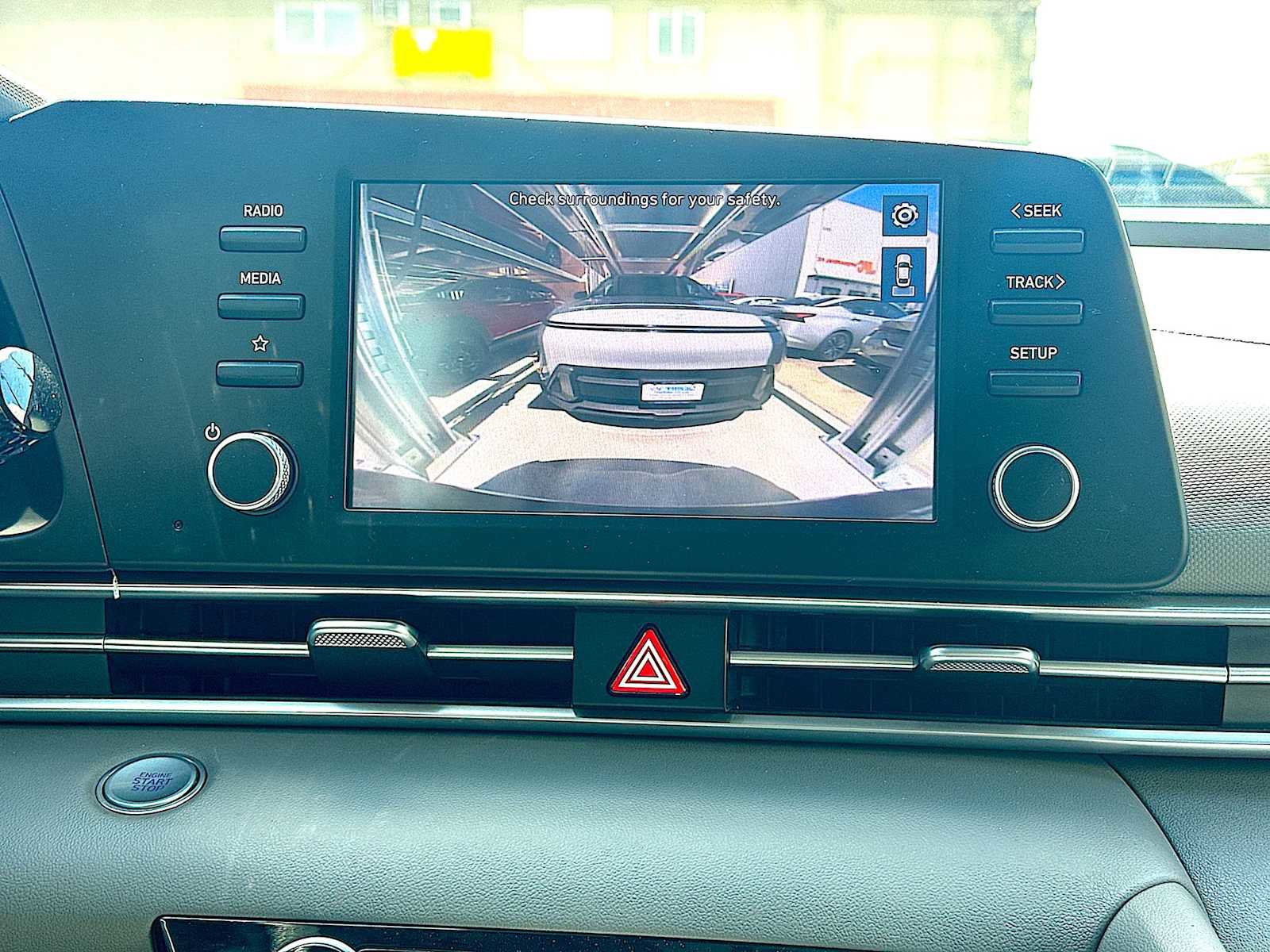 Used 2023 Hyundai Elantra Blue image 22