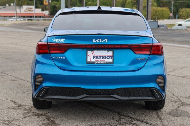 Used 2023 Kia Forte GT-Line image 4