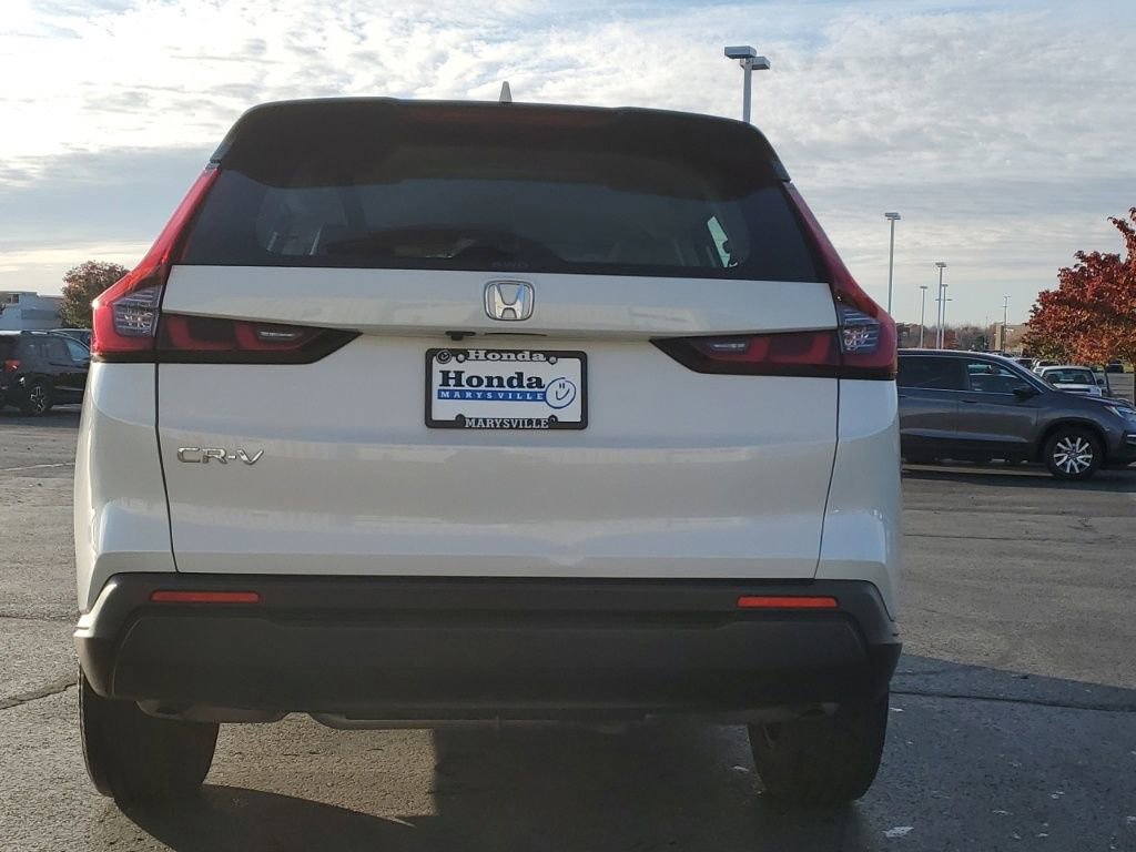 Used 2023 Honda CR-V LX image 6