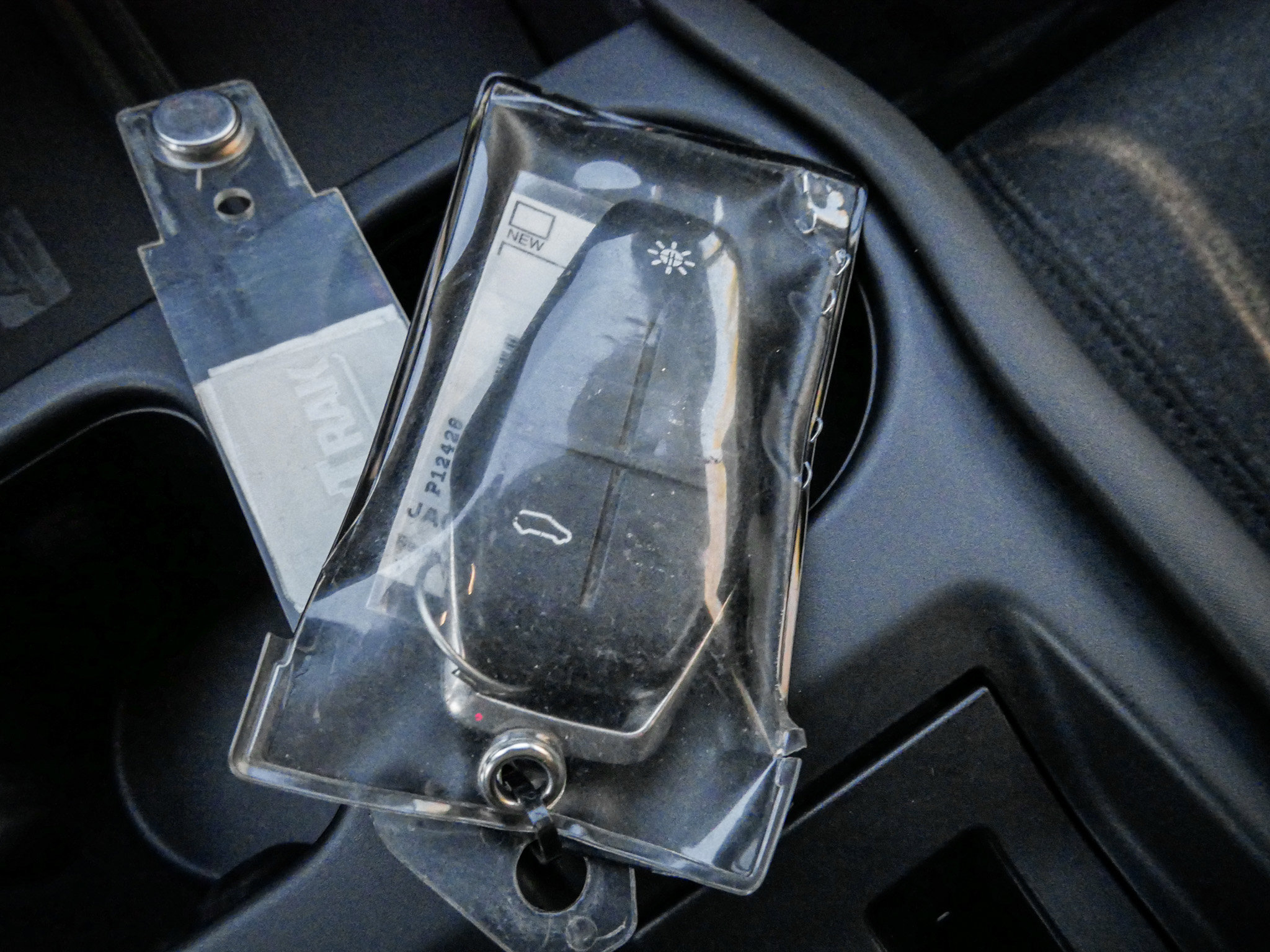 Used 2023 Fisker Ocean Ultra image 35