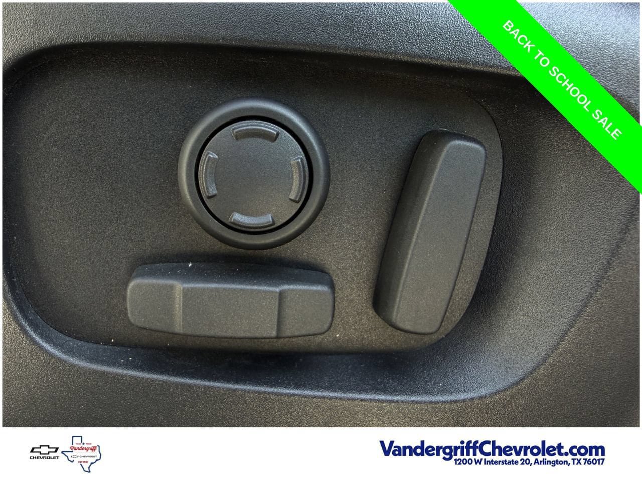 Used 2023 Land Rover Discovery Sport S AWD/4WD image 23
