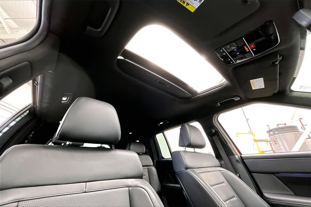 Certified 2025 Hyundai Santa Fe Calligraphy image 17