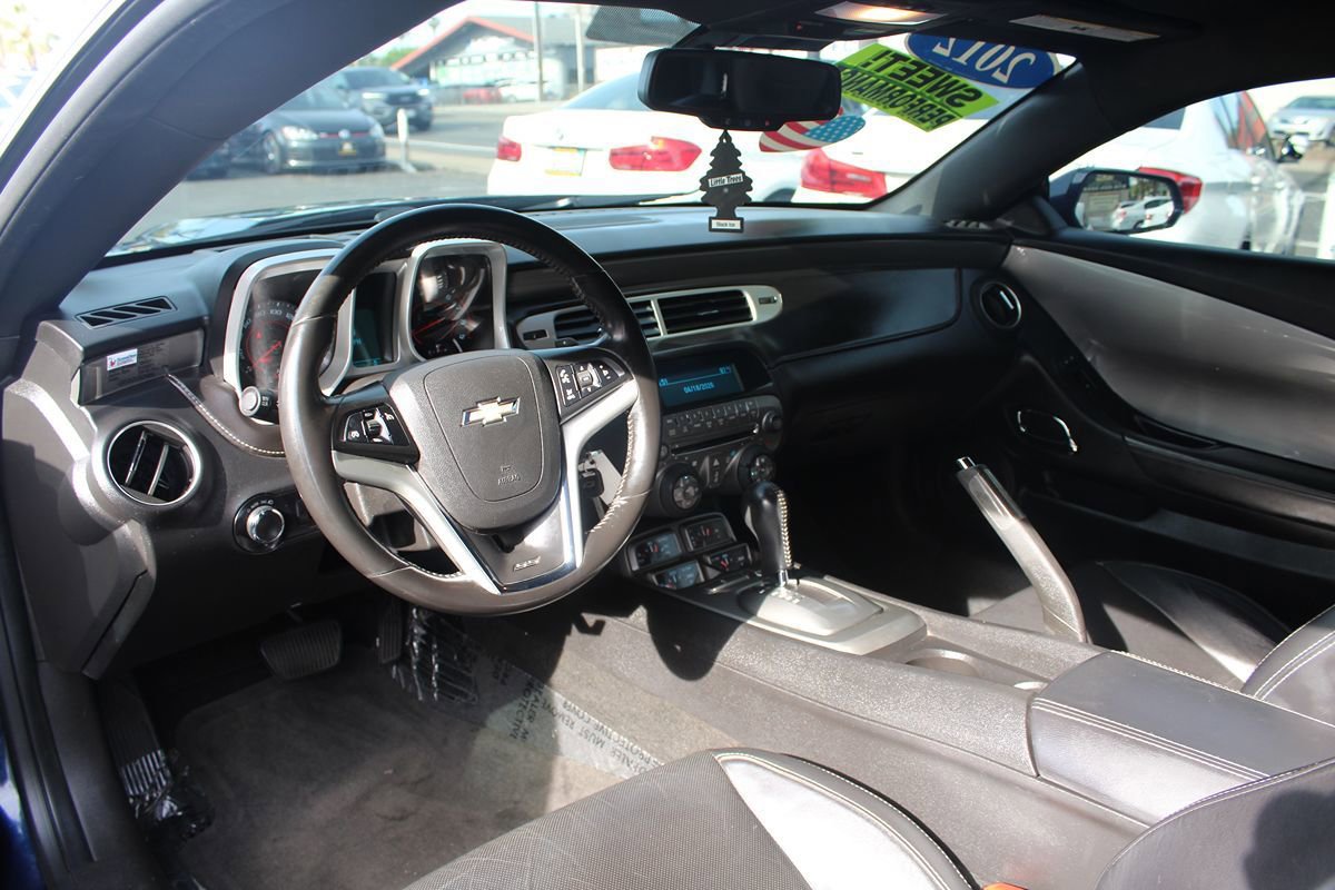 Used 2012 Chevrolet Camaro SS w/ RS Package RWD image 15