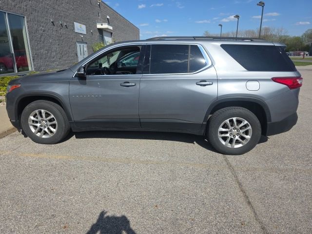 Used 2019 Chevrolet Traverse LT w/ LPO, Floor Liner Package AWD/4WD image 1