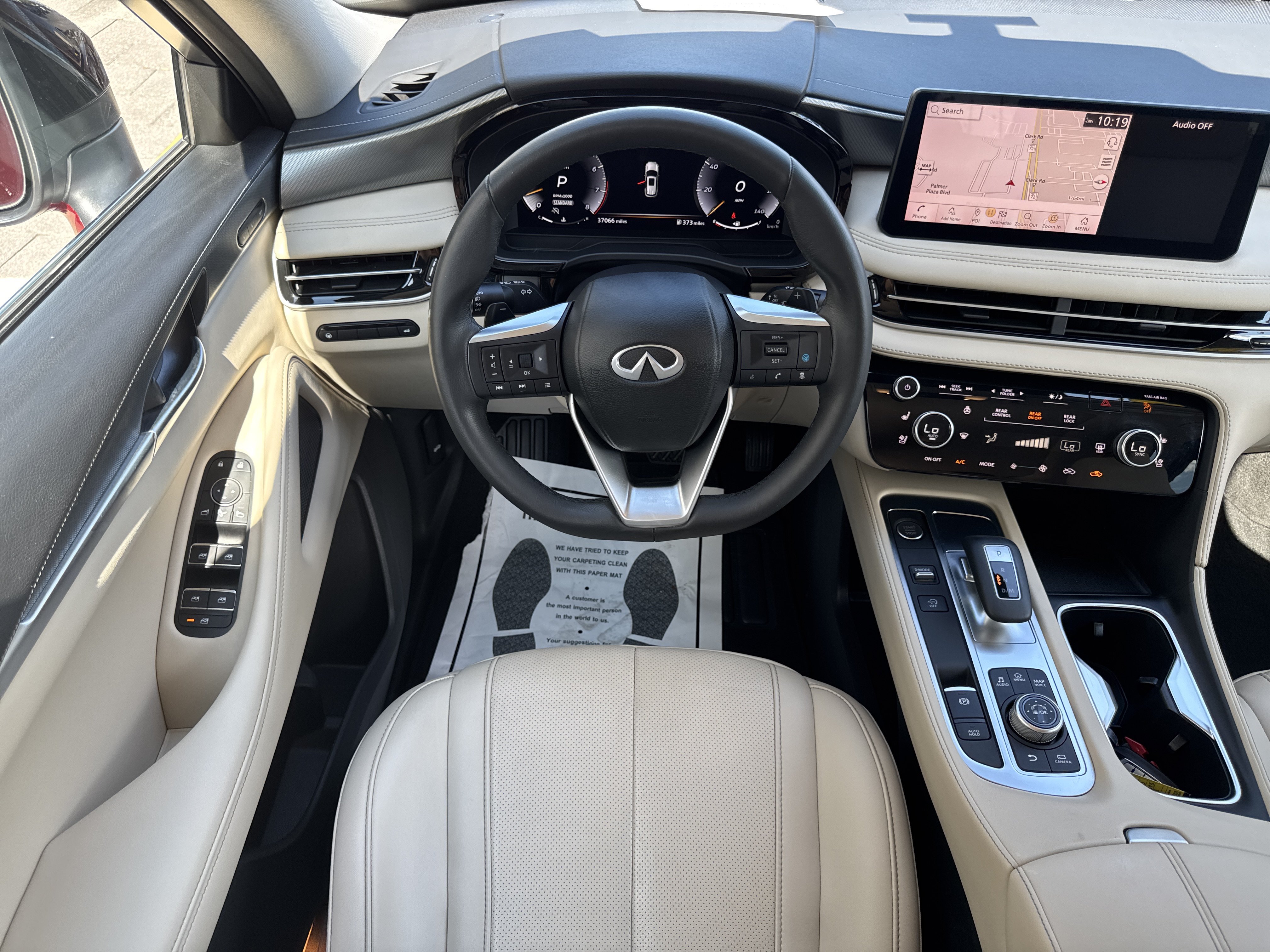 Certified 2023 INFINITI QX60 Luxe w/ Cargo Package FWD image 9