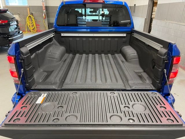 New 2026 Nissan Frontier SV w/ SV Convenience Package AWD/4WD image 13