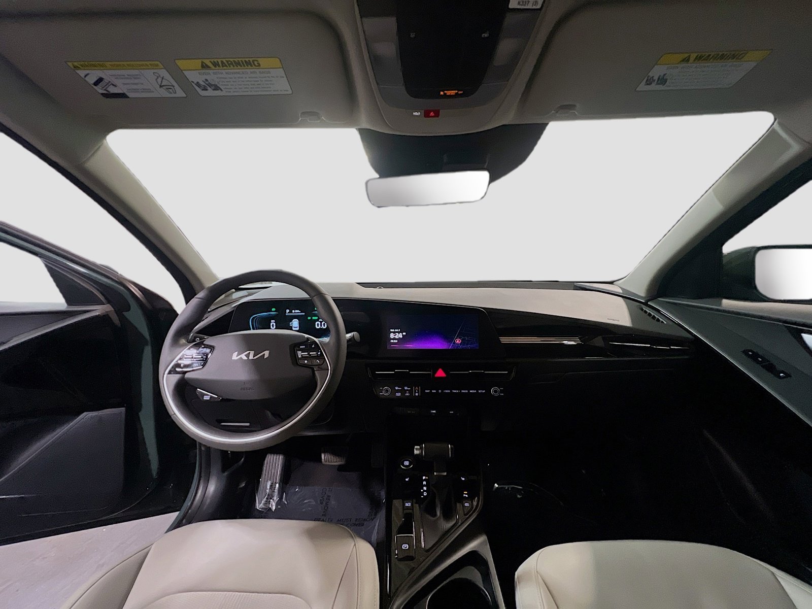 Used 2025 Kia Niro EX FWD image 16