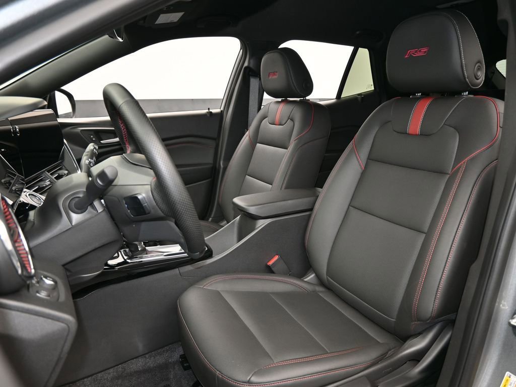 Used 2025 Chevrolet Trax RS w/ Driver Confidence Package image 10