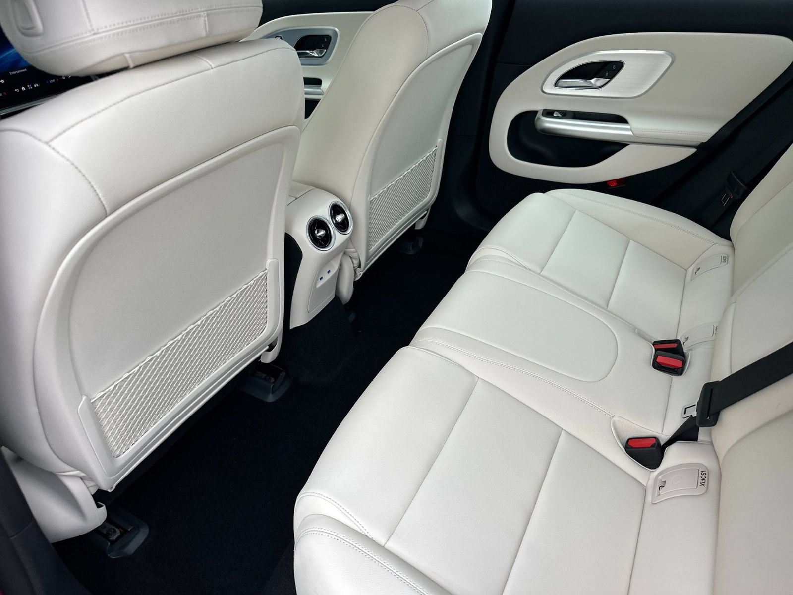 New 2027 Mercedes-Benz CLA 250+ image 12