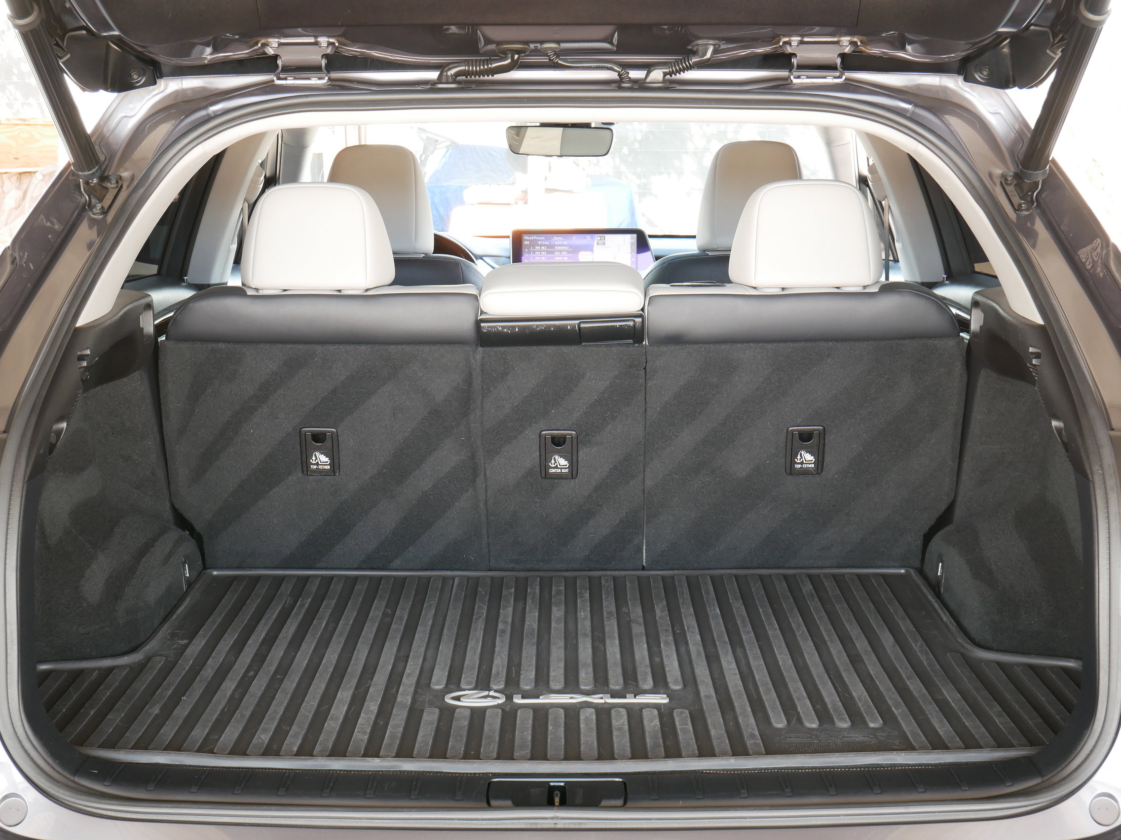 Used 2018 Lexus RX 350 FWD w/ Premium Package image 23